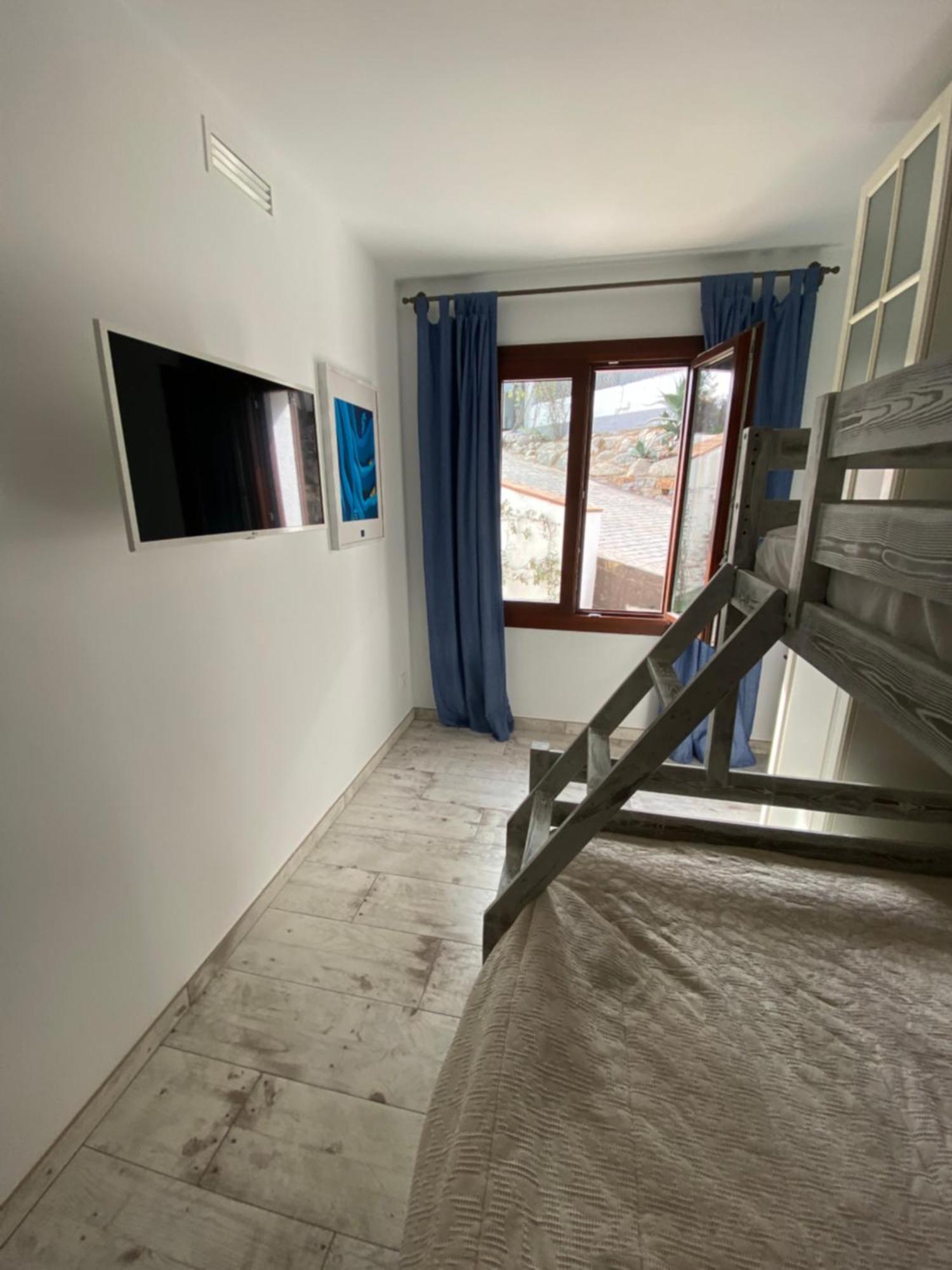 B&B Premium Premia De Dalt Luaran gambar